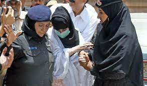 Sindh Police reach Lahore to bring Dua Zahra back to Karachi